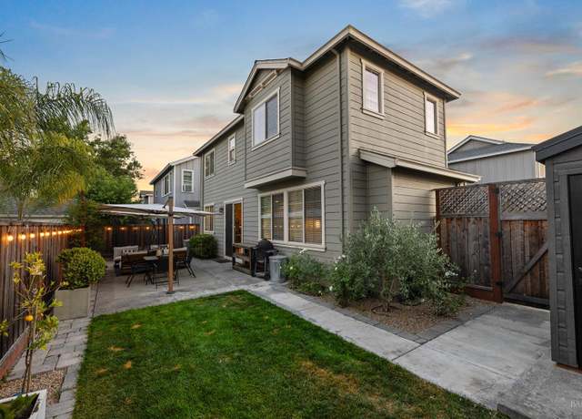 Property at 2350 Andre Ln, Santa Rosa, CA 95403, 4 beds, 2.5 baths