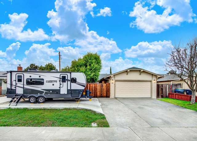 Property at 1012 Nightingale Dr, Fairfield, CA 94533, 3 beds, 2 baths