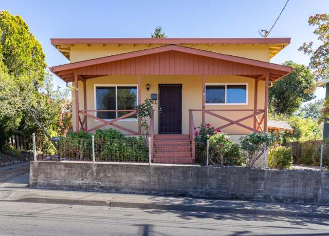Property at 114 Powell Ave, Healdsburg, CA 95448, 5 beds, 2 baths