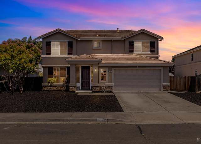 Property at 22 Entrada Cir, American Canyon, CA 94503, 5 beds, 3 baths