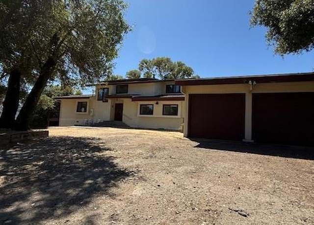Property at 1330 Van Pelt Dr, Ukiah, CA 95482, 5 beds, 3.5 baths