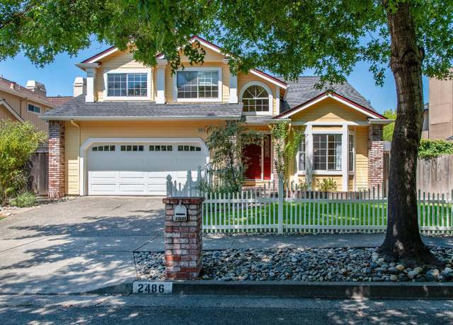 Property at 2486 Creek Meadow Dr, Santa Rosa, CA 95404, 4 beds, 2.5 baths