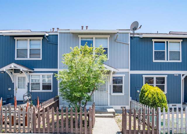 Property at 342 Taylor View Dr, Santa Rosa, CA 95404, 3 beds, 1.5 baths