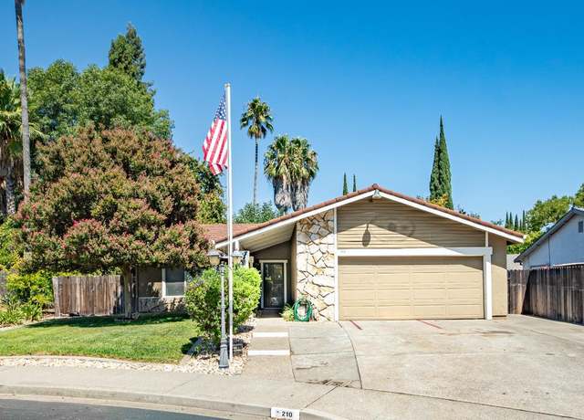 Property at 210 Pembroke Ct, Vacaville, CA 95687, 4 beds, 2 baths