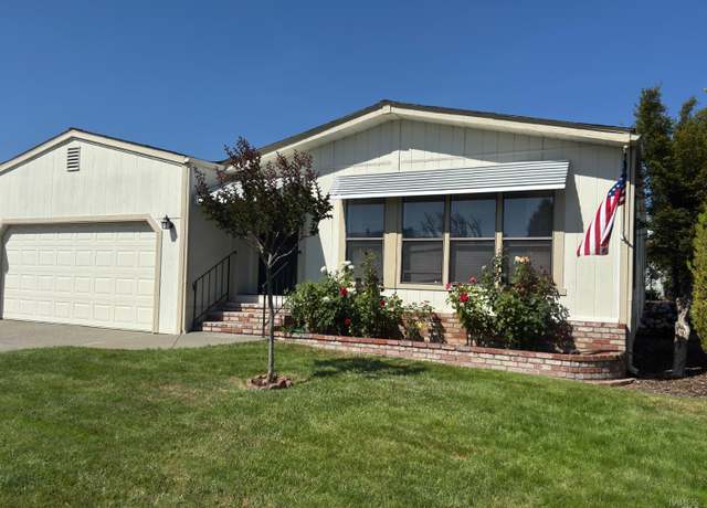Property at 222 Shirley Ct, Napa, CA 94558, 2 beds, 2 baths
