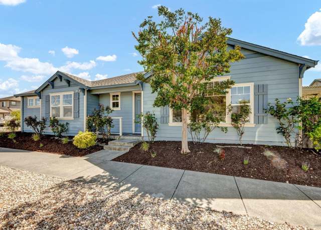 Property at 2782 Cumberland St, Santa Rosa, CA 95407, 3 beds, 2 baths