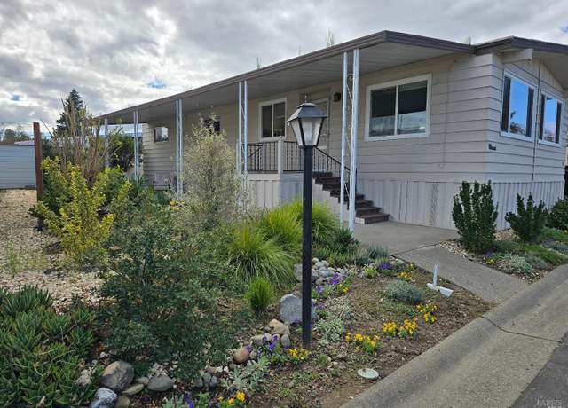 Property at 50 Plymouth Way, Santa Rosa, CA 95403, 2 beds, 2 baths