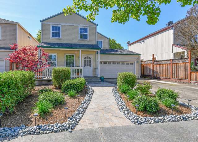 Property at 948 Dorothea Ct, Windsor, CA 95492, 3 beds, 2.5 baths