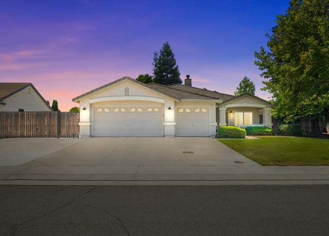 Property at 705 Wiegand Way, Dixon, CA 95620, 4 beds, 2 baths
