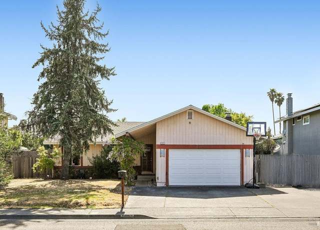 Property at 5767 Dolores Dr, Rohnert Park, CA 94928, 3 beds, 2 baths