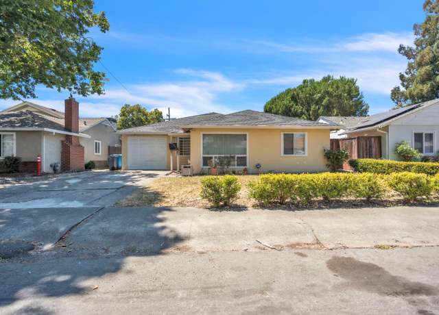 Property at 1055 Caldwell Ave, Vallejo, CA 94591, 4 beds, 2 baths