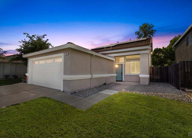Property at 831 Bluewater Dr, Vacaville, CA 95688, 4 beds, 2.5 baths