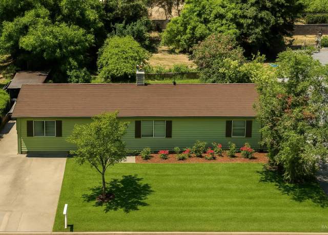 Property at 1040 Helen Ave, Ukiah, CA 95482, 3 beds, 1 bath