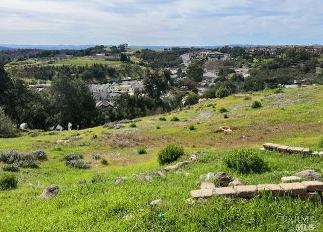 Property at 3551 Southridge Dr, Santa Rosa, CA 95403