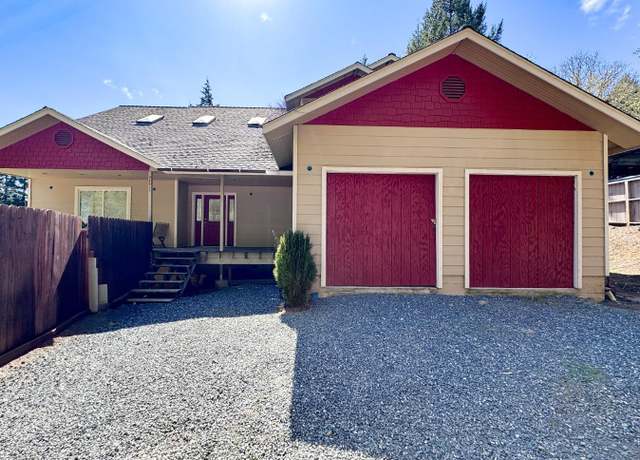Property at 24511 Cypress Dr, Willits, CA 95490, 3 beds, 2.5 baths