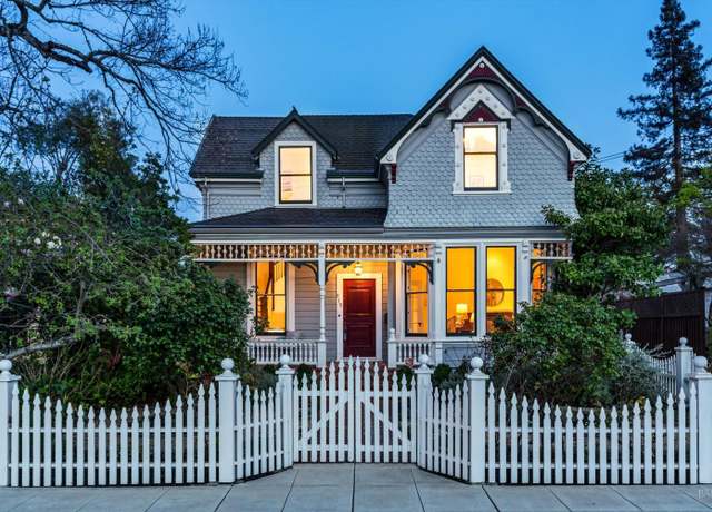 Property at 815 D St, Petaluma, CA 94952, 4 beds, 3.5 baths