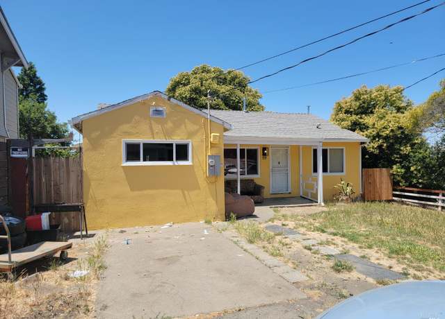 Property at 117 Hilborn St, Vallejo, CA 94590, 3 beds, 1 bath
