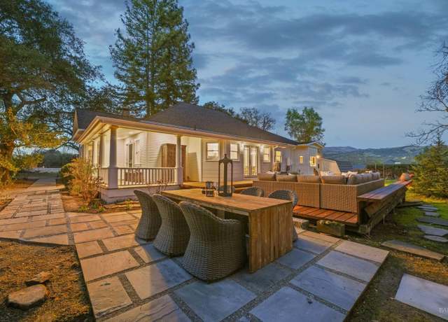 Property at 17311 Arnold Dr, Sonoma, CA 95476, 3 beds, 2 baths