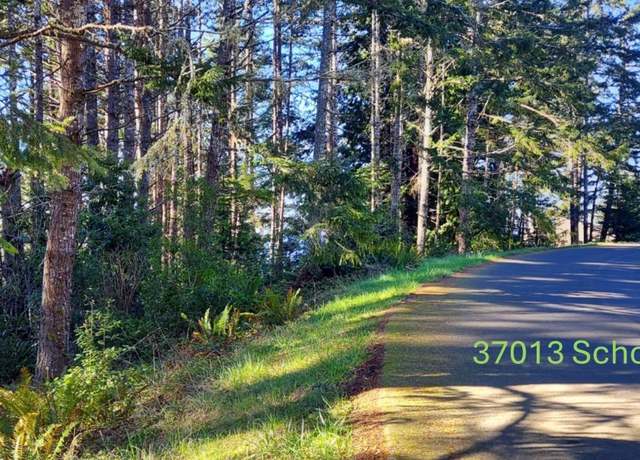Property at 37013 Schooner Dr, The Sea Ranch, CA 95497