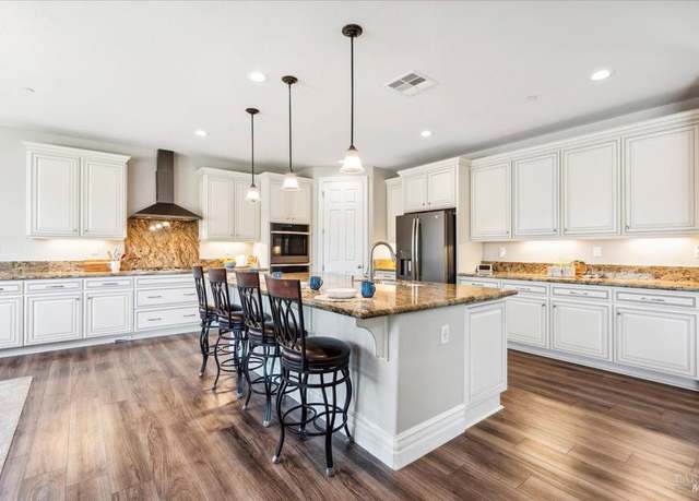 Property at 1012 Capitola Ct, Vacaville, CA 95687, 6 beds, 4.5 baths