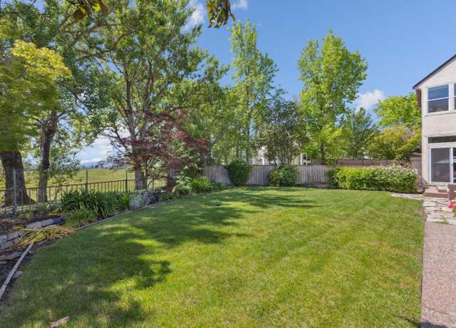 Property at 1876 Adobe Creek Dr, Petaluma, CA 94954, 4 beds, 3 baths