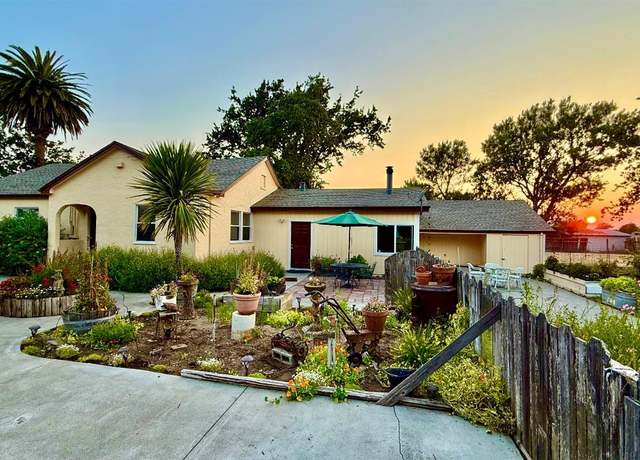 Property at 815 Scenic Ave, Santa Rosa, CA 95407, 3 beds, 2 baths