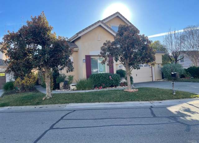 Property at 3273 Torrey Pines Dr, Fairfield, CA 94534, 4 beds, 3 baths