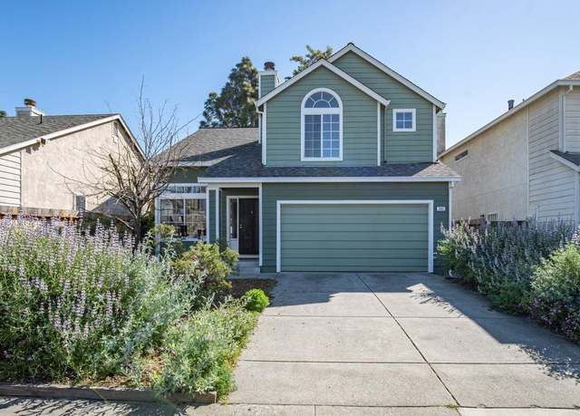 Property at 335 Ridgecrest Cir, Suisun City, CA 94585, 3 beds, 2 baths