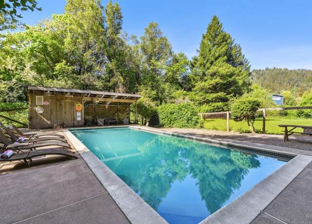 Property at 17828 - 17824 Neeley Rd, Guerneville, CA 95446, 4 beds, 2.5 baths