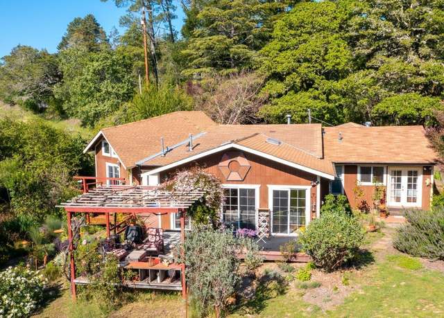 Property at 790 Tilton Rd, Sebastopol, CA 95472, 3 beds, 2 baths