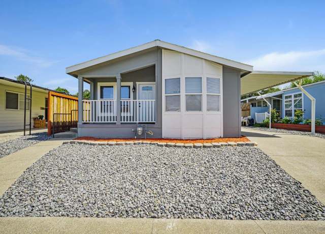 Property at 232 Arboleda Dr, Santa Rosa, CA 95401, 3 beds, 2 baths