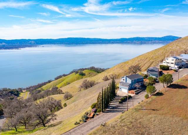 Property at 715 Pearl Ct, Glenhaven, CA 95443, 3 beds, 2.5 baths