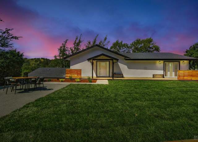 Property at 612 Canyon Rd, Novato, CA 94947, 4 beds, 3.5 baths