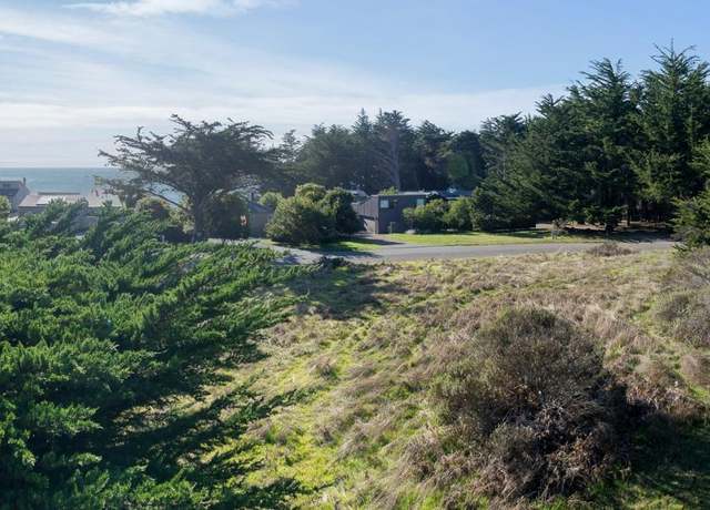 Property at 210 Solstice Rd, The Sea Ranch, CA 95497