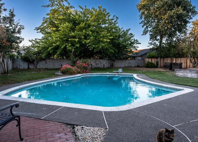 Property at 2417 San Joaquin Ct, Santa Rosa, CA 95401, 4 beds, 2 baths
