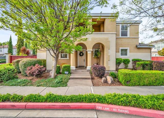Property at 563 Abruzzi Ct, Fairfield, CA 94534, 3 beds, 2.5 baths