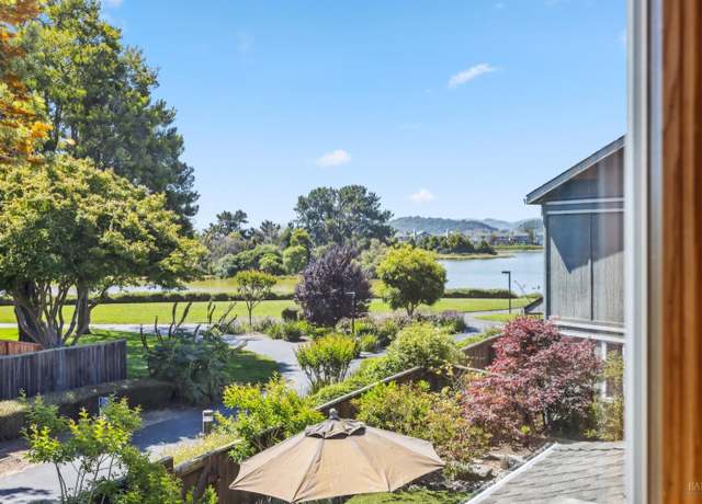 Property at 139 Nantucket Cv, San Rafael, CA 94901, 3 beds, 2 baths