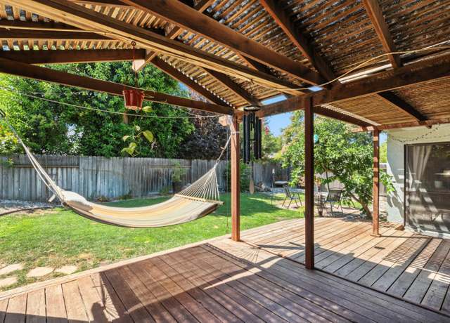 Property at 618 Crystal Ct, Woodland, CA 95776, 3 beds, 2 baths