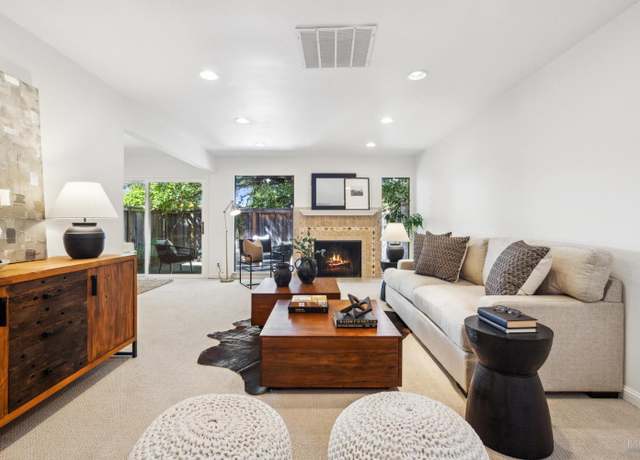 Property at 6 Woodoaks Dr, San Rafael, CA 94903, 3 beds, 2.5 baths