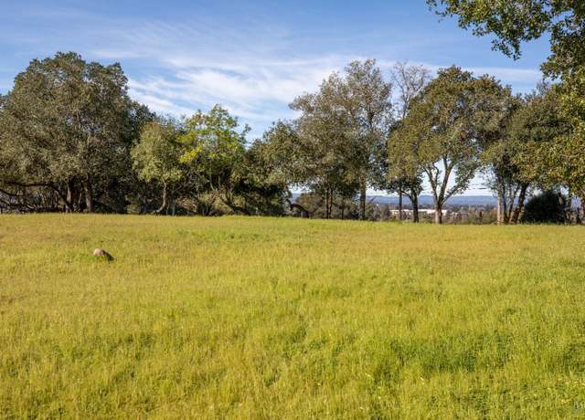 Property at 2360 Sycamore Ave, Santa Rosa, CA 95404