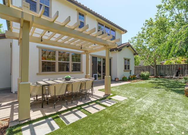 Property at 10 Audubon Way, Novato, CA 94949, 4 beds, 3 baths
