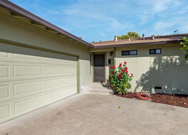 Property at 467 Alta Ave, Rohnert Park, CA 94928, 3 beds, 2 baths