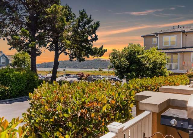 Property at 239 Marina Village Way, Benicia, CA 94510, 4 beds, 2.5 baths