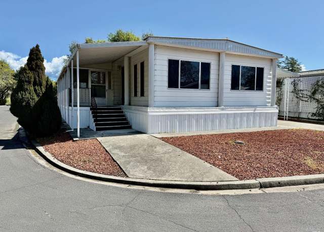 Property at 127 Salisbury Cir, Santa Rosa, CA 95401, 2 beds, 2 baths