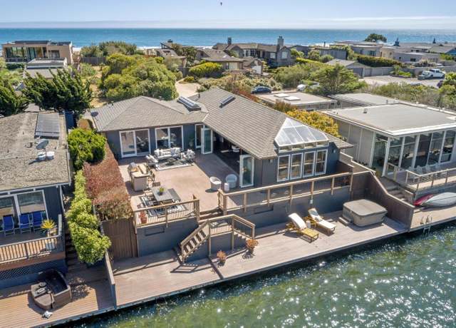 Property at 189 Seadrift Rd, Stinson Beach, CA 94970, 3 beds, 3 baths
