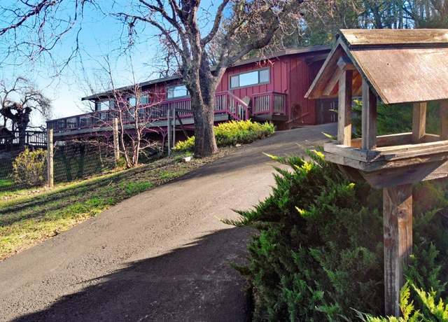 Property at 1093 Lokoya Rd, Napa, CA 94558, 3 beds, 2 baths
