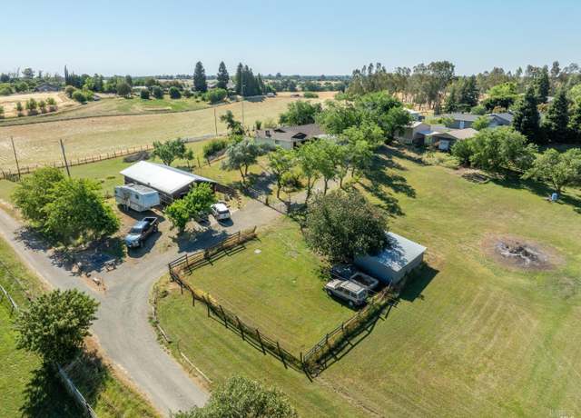Property at 4250 Shady Creek Ln, Vacaville, CA 95688, 3 beds, 2 baths