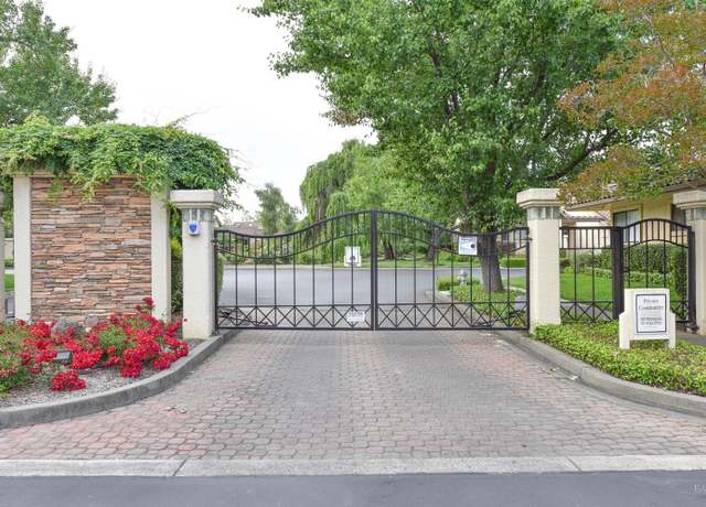 Property at 39 Fountain Grove Cir, Napa, CA 94558, 3 beds, 2.5 baths