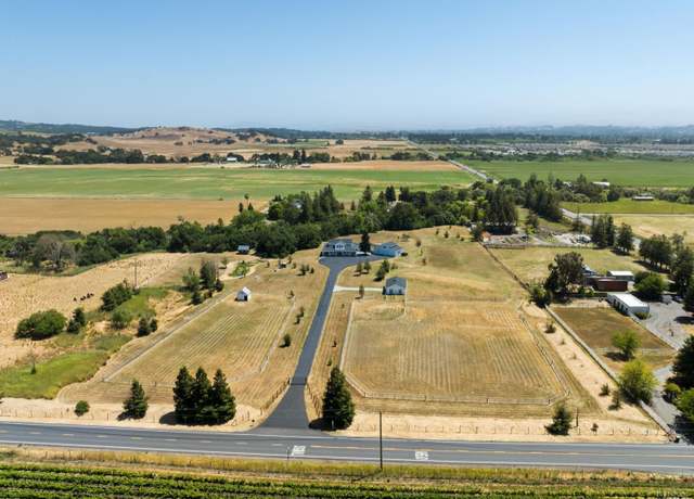Property at 1450 Crane Canyon Rd, Santa Rosa, CA 95404, 3 beds, 4.5 baths