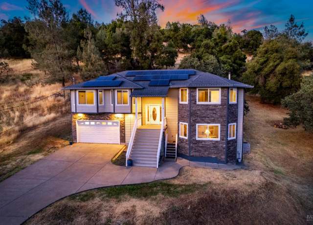 Property at 16544 Hacienda Ct, Hidden Valley Lake, CA 95467, 5 beds, 3 baths